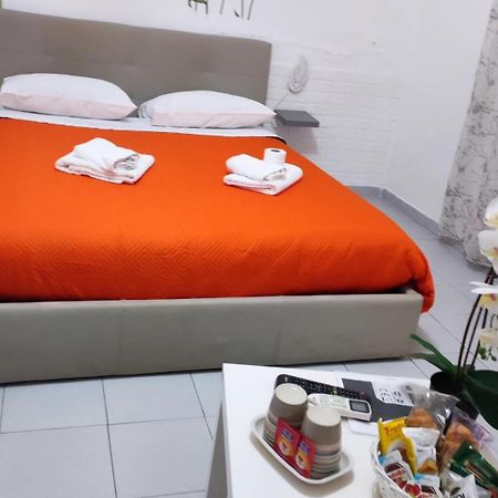 Le Tre Orchidee Bed and Breakfast Salerno Eksteriør billede