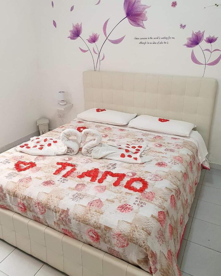 Le Tre Orchidee Bed and Breakfast Salerno Eksteriør billede