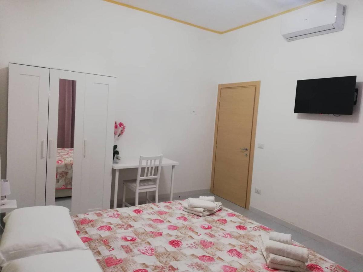 Le Tre Orchidee Bed and Breakfast Salerno Eksteriør billede