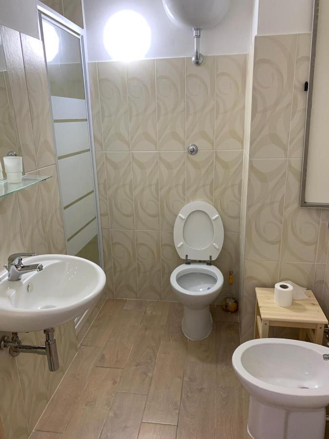 Le Tre Orchidee Bed and Breakfast Salerno Eksteriør billede