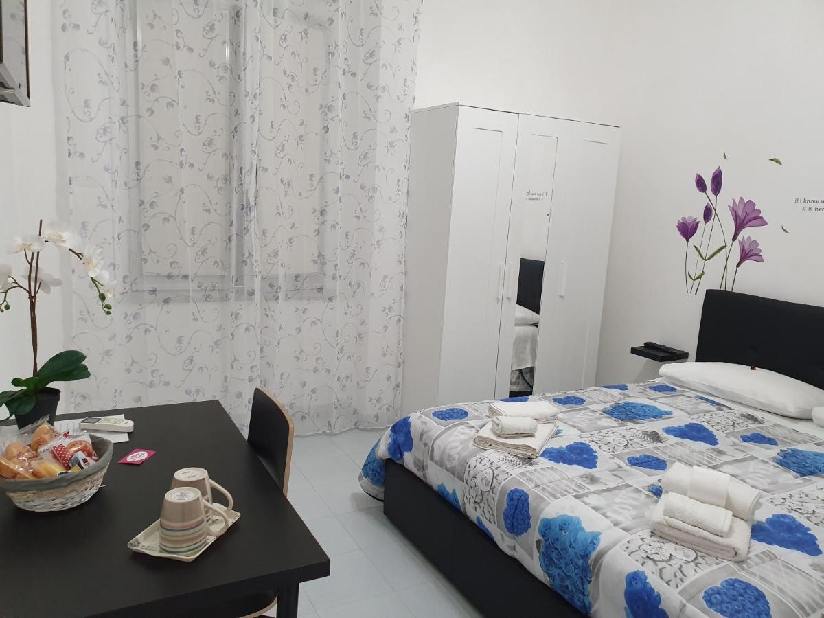 Le Tre Orchidee Bed and Breakfast Salerno Eksteriør billede